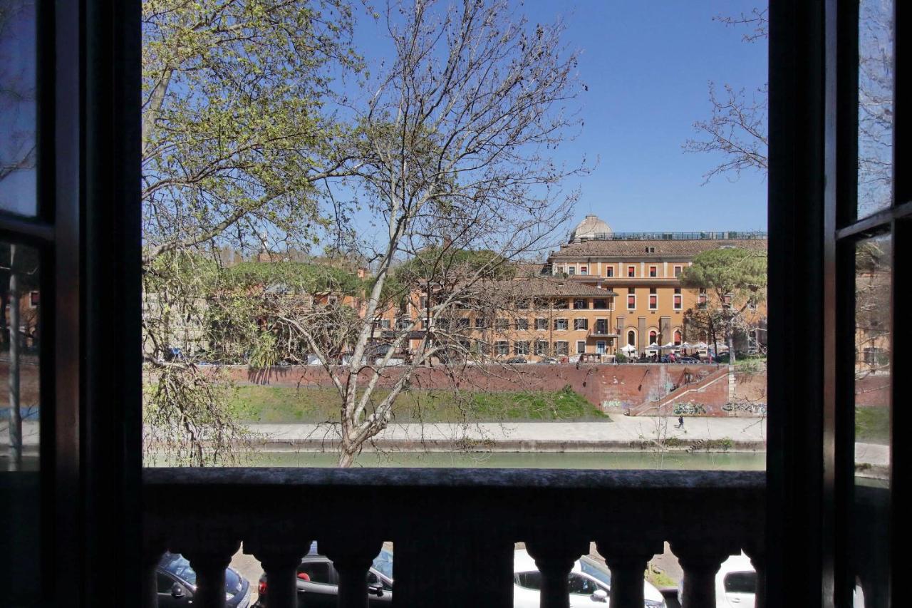 4Bnb - Tiberina Spacious Apartment Rome Luaran gambar