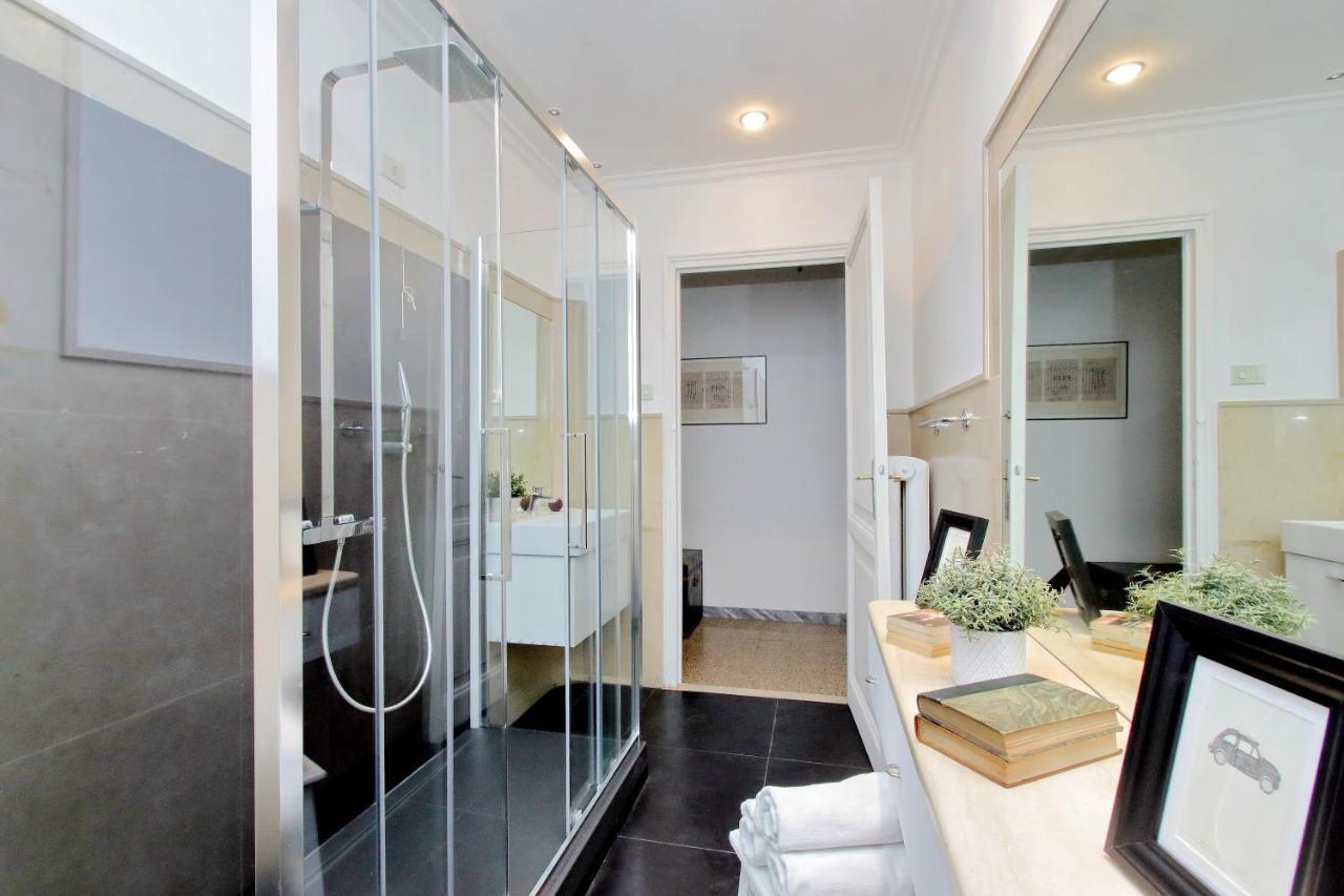 4Bnb - Tiberina Spacious Apartment Rome Luaran gambar