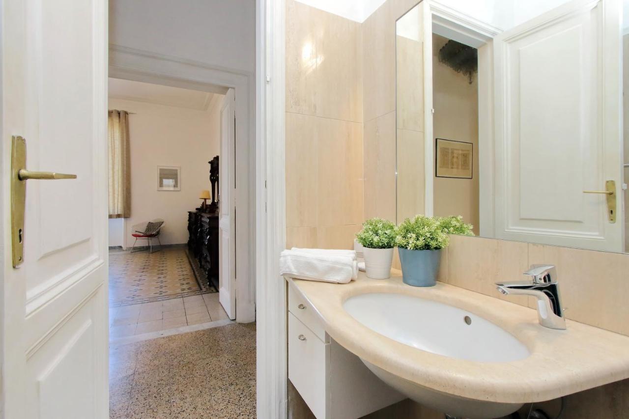 4Bnb - Tiberina Spacious Apartment Rome Luaran gambar